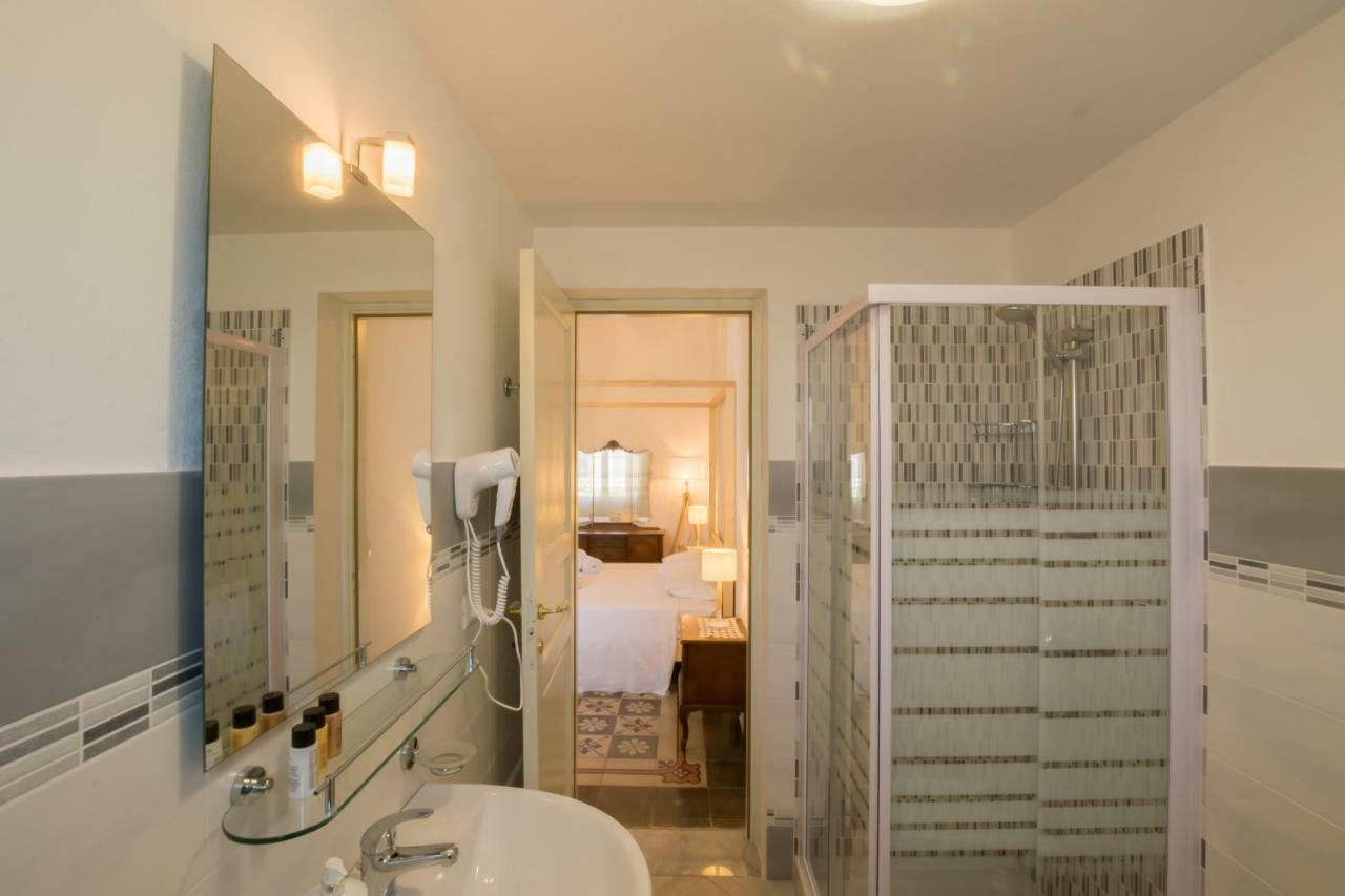 Palazzo Ashian Bed and Breakfast Acquarica del Capo Εξωτερικό φωτογραφία