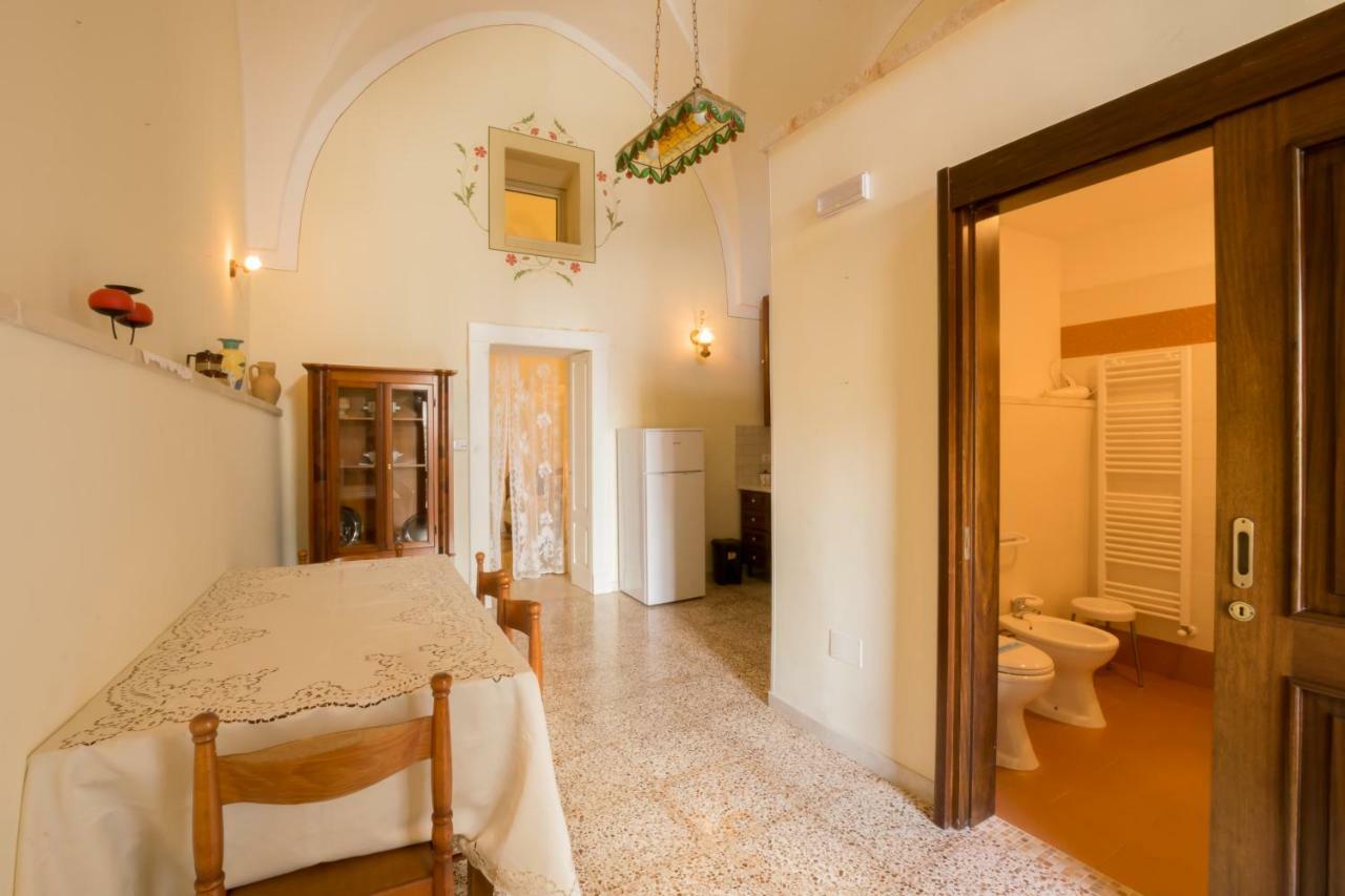 Palazzo Ashian Bed and Breakfast Acquarica del Capo Εξωτερικό φωτογραφία