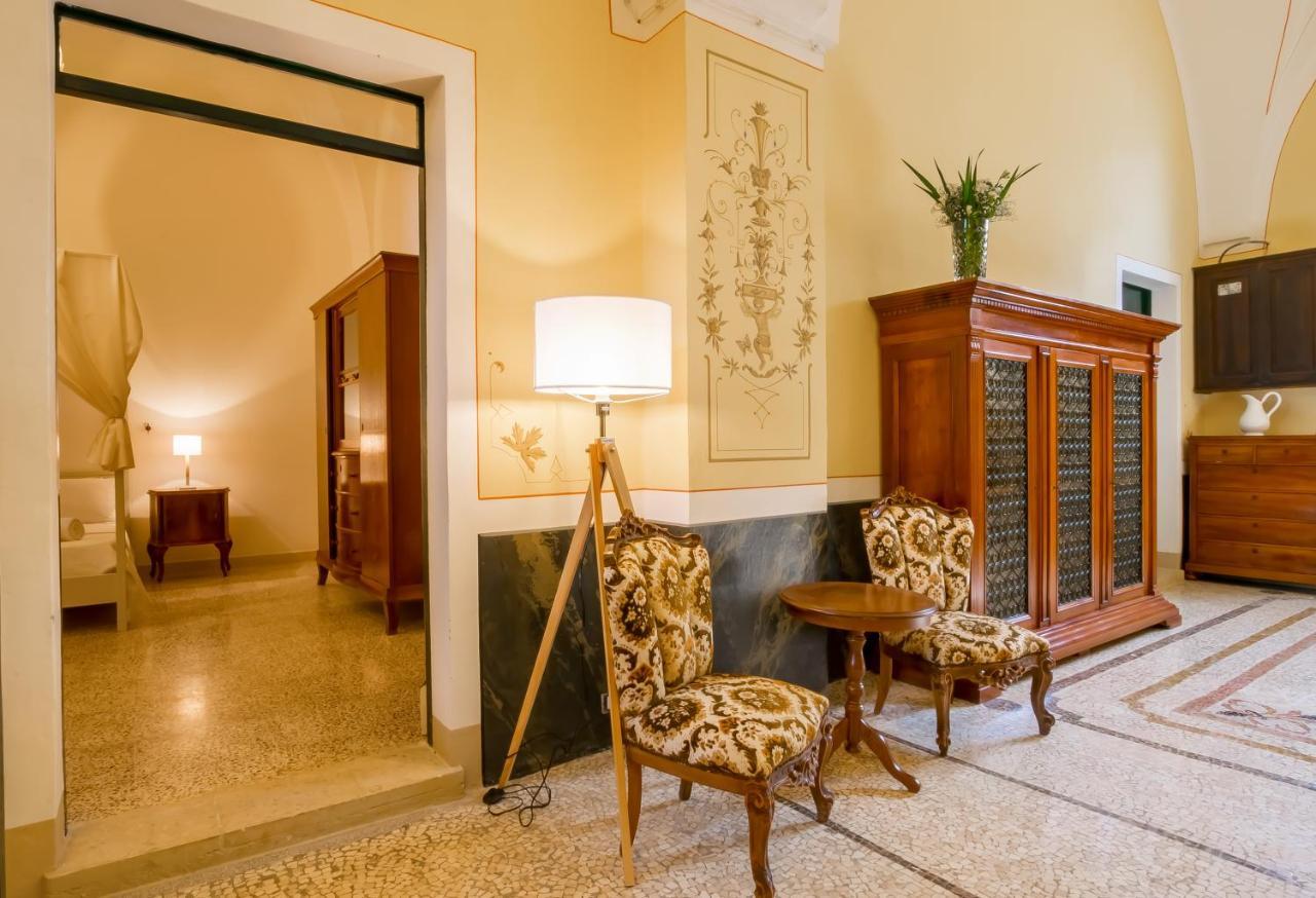 Palazzo Ashian Bed and Breakfast Acquarica del Capo Εξωτερικό φωτογραφία