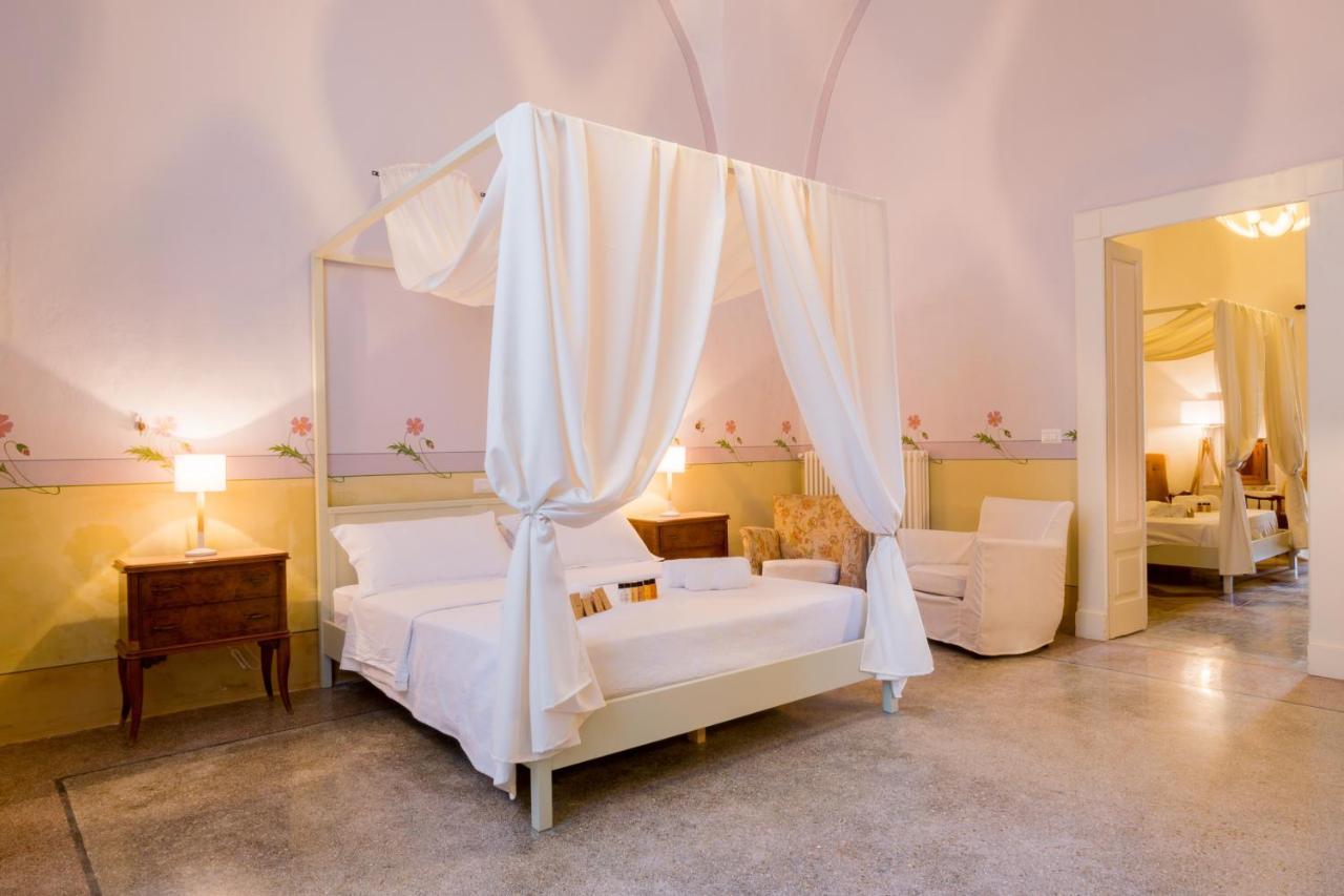 Palazzo Ashian Bed and Breakfast Acquarica del Capo Εξωτερικό φωτογραφία
